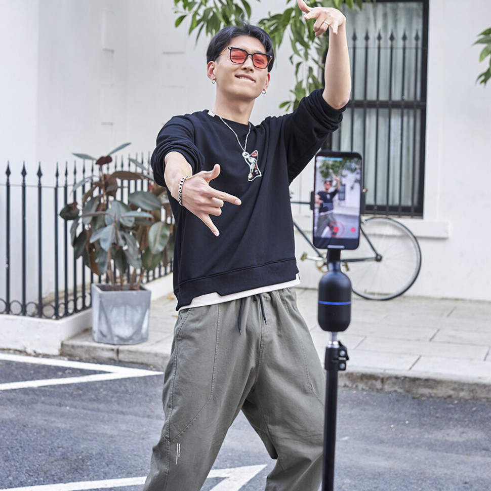 Умный штатив с датчиком движения OBSBOT Me (OBSBOT-ME)