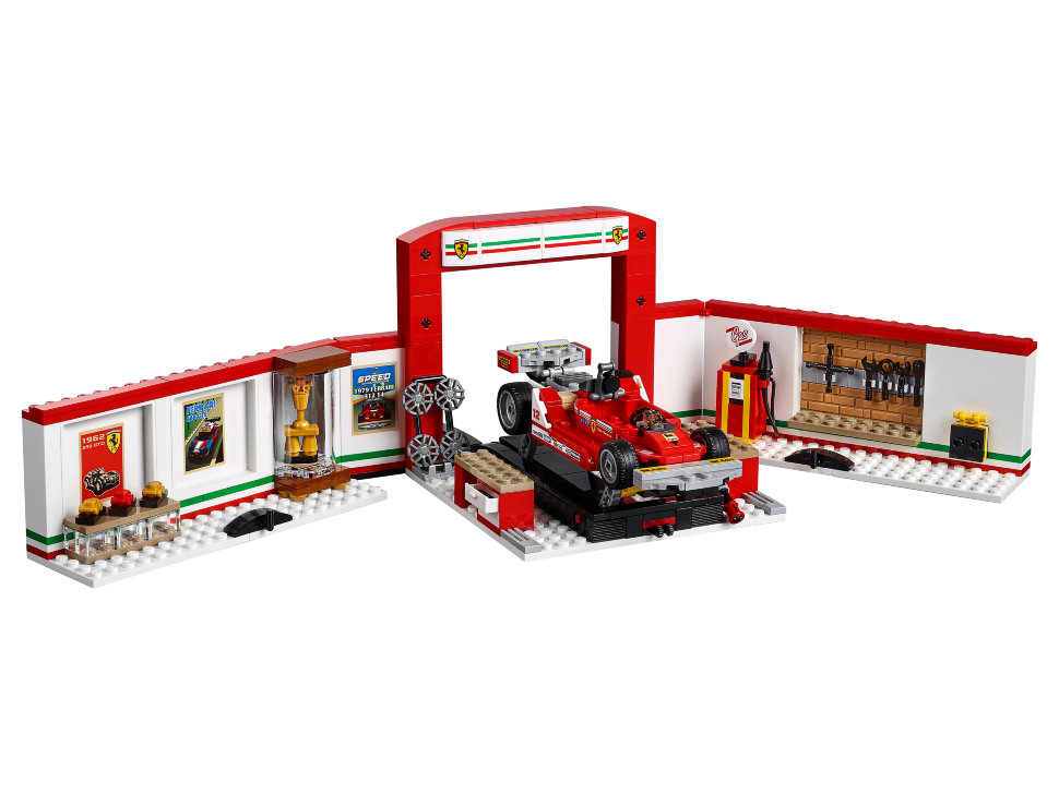 Конструктор Lego Speed Champions: гараж Ferrari (75889)