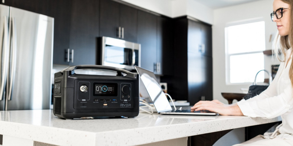 Зарядная станция EcoFlow RIVER (EFRIVER600-EU) (288 Вт·ч / 600 Вт)