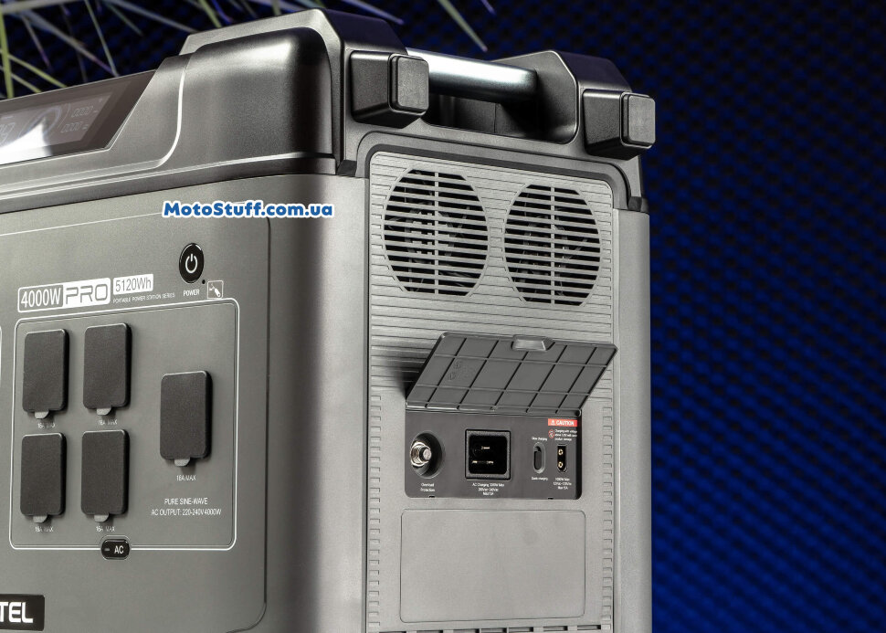 Зарядна станція Oukitel P5000 Pro (5120 Вт·г / 4000 Вт) (P5000E PRO)