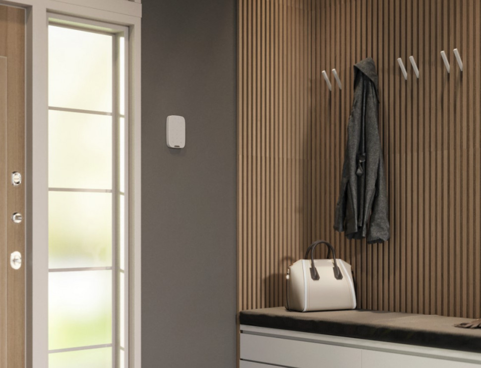 Беспроводная сенсорная клавиатура Ajax KeyPad Plus White