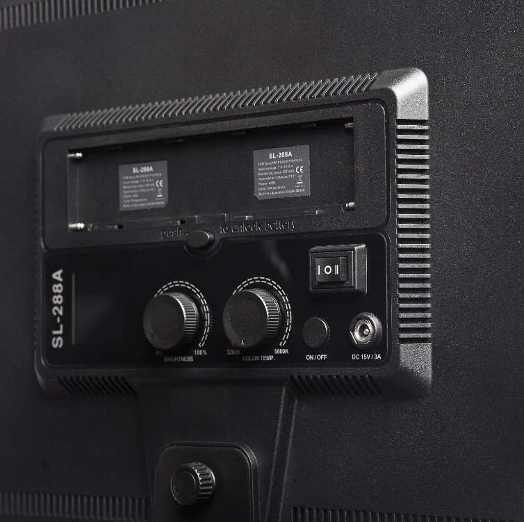 Постійне LED світло MyGear SL-288A