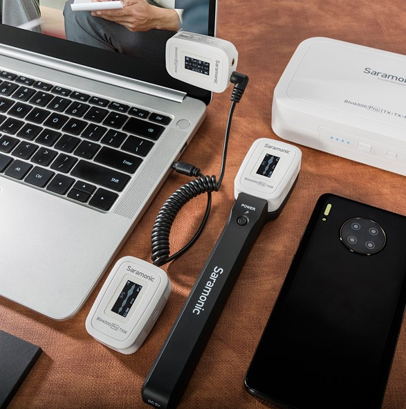 Держатель ручного передатчика Saramonic Blink 500 Pro HM