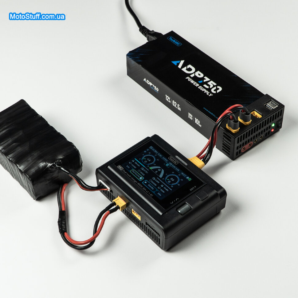 Зарядний пристрій ToolkitRC M8D (2*DC 800 Вт)