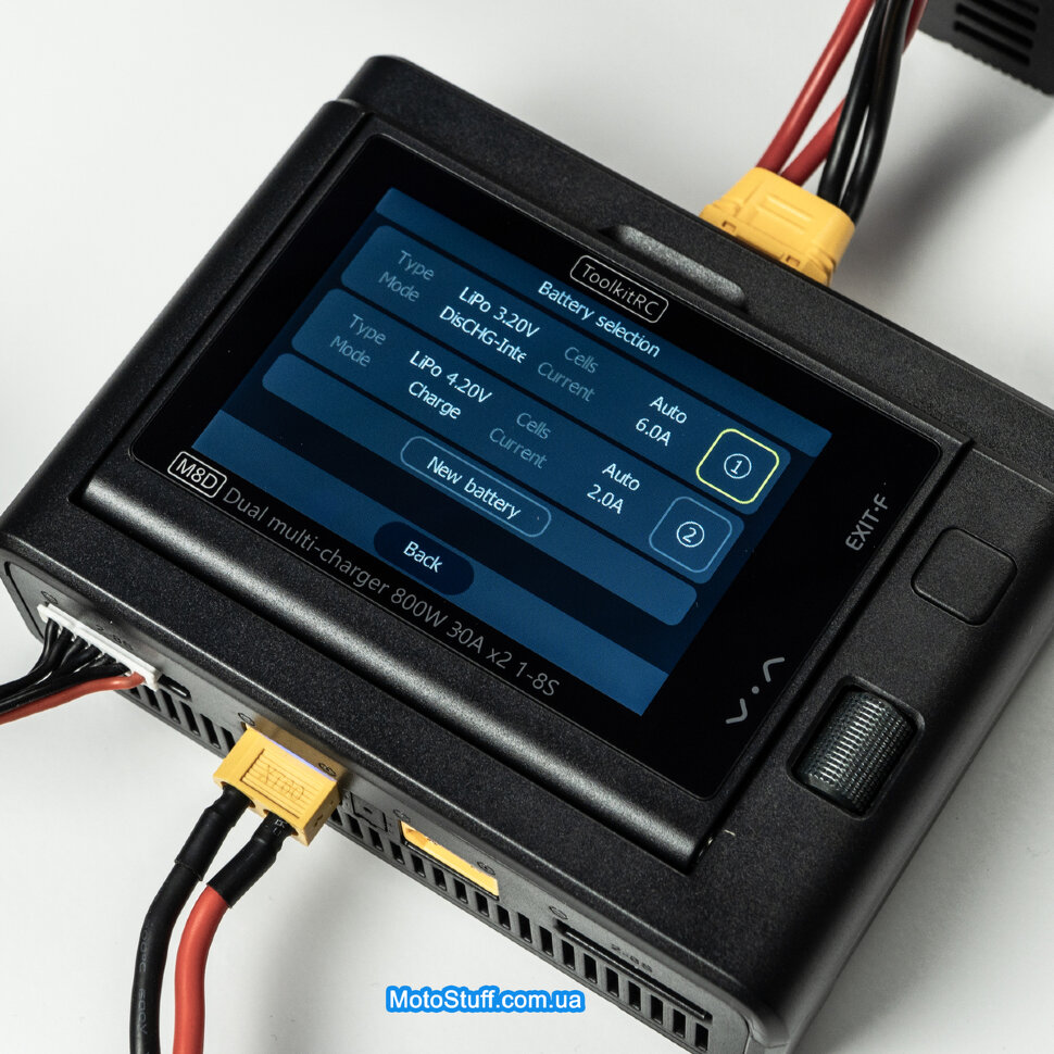 Зарядний пристрій ToolkitRC M8D (2*DC 800 Вт)