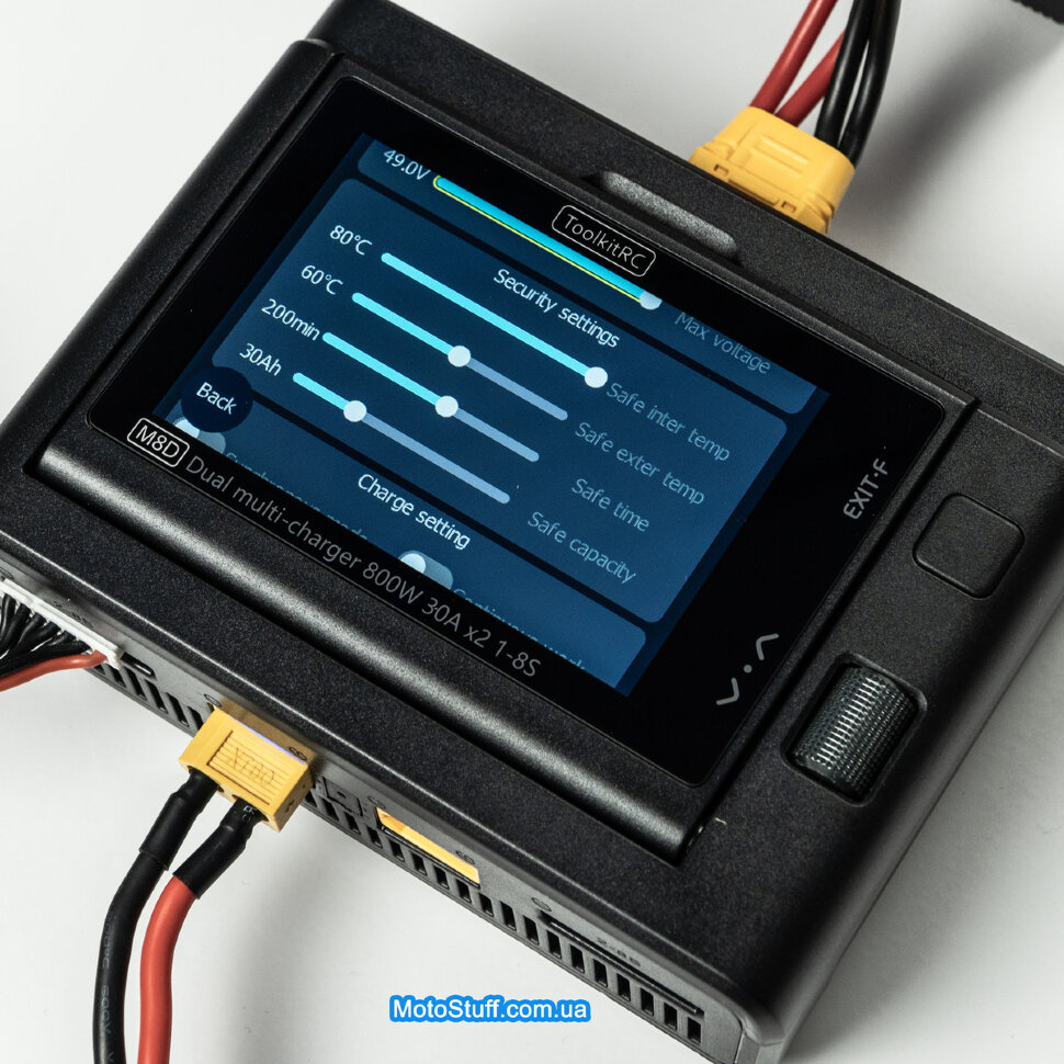 Зарядний пристрій ToolkitRC M8D (2*DC 800 Вт)