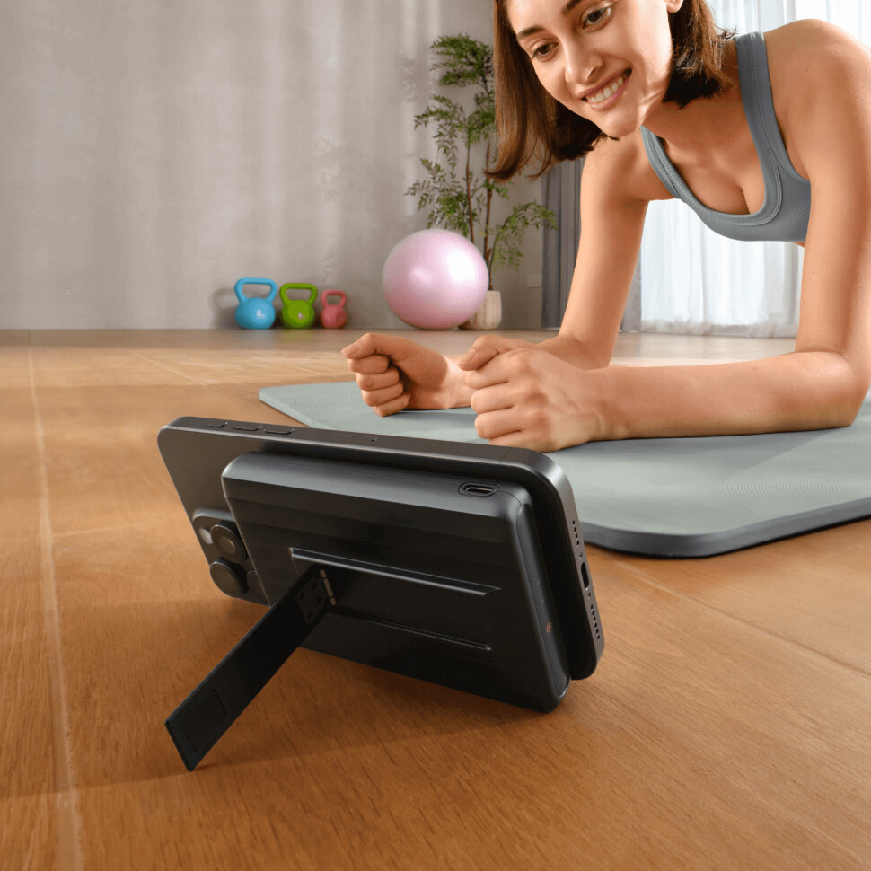 Повербанк EcoFlow RAPID Mag чорний (10000 мА·год) (EF-RAPIDQI1-10K-B-EU)