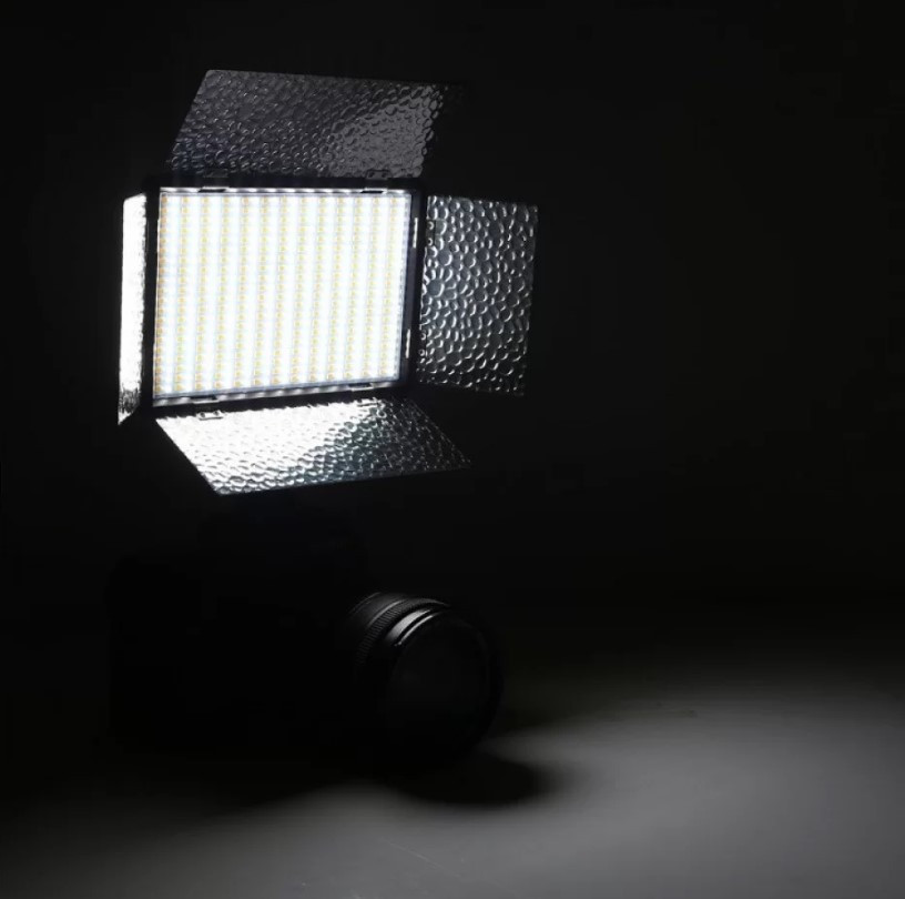 Накамерный свет Puluz LED012 37W