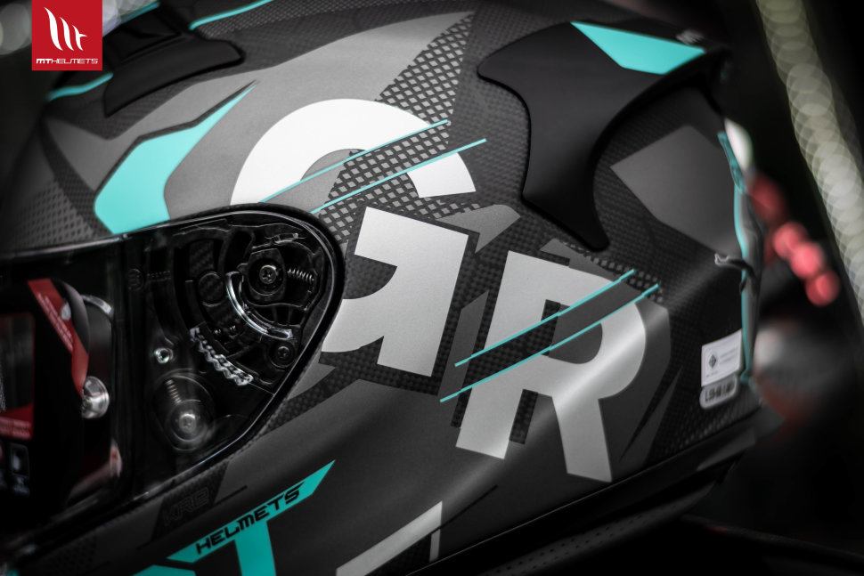 Мотошлем MT Helmets KRE Gloss Snake Carbon Gabri 2018 A8 Matt Black