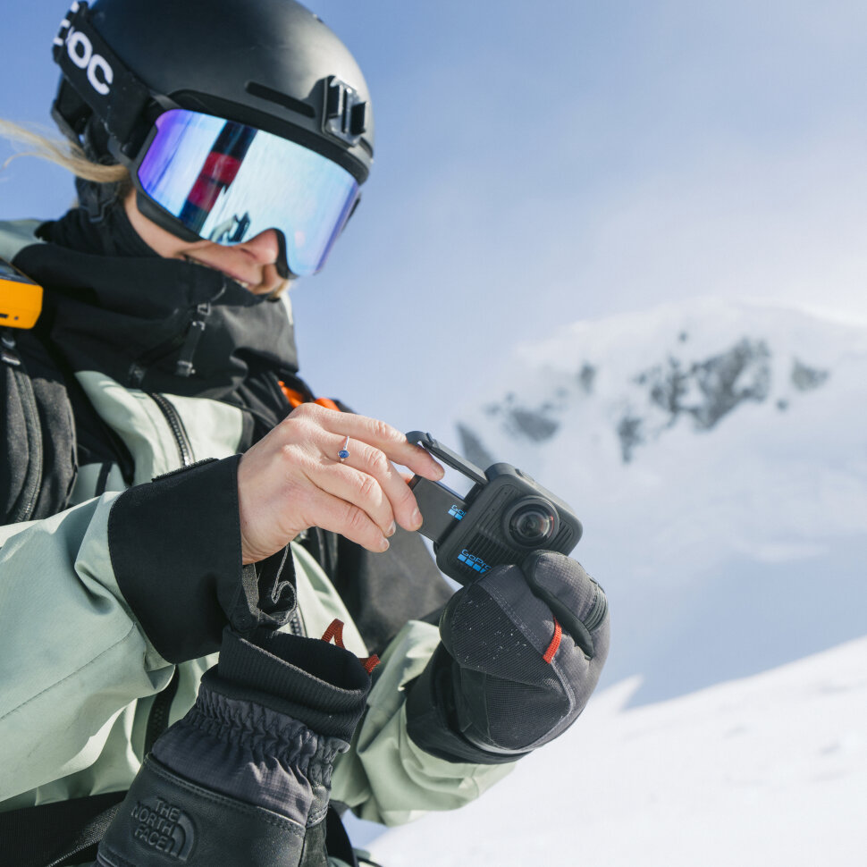 Панорамна камера GoPro Max 2 + Monopod + Enduro + SD Card (CHDFZ-311-RW)