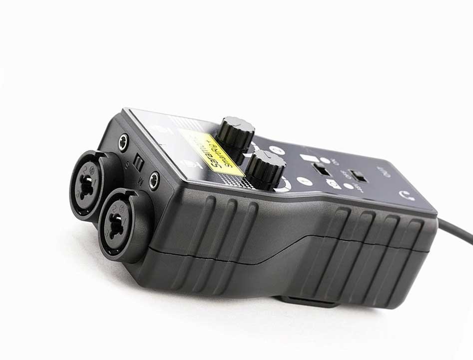 Аудіомікшер Saramonic SmartRig + з XLR і фантомним живленням