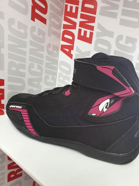 Мотоботы женские Forma Genesis Lady Black/Fuchsia