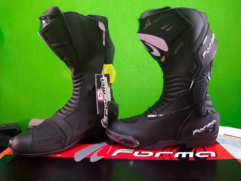 Мотоботы Forma Hornet Black