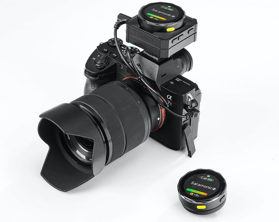 Радиосистема Saramonic Blink Me (RX+2TX)