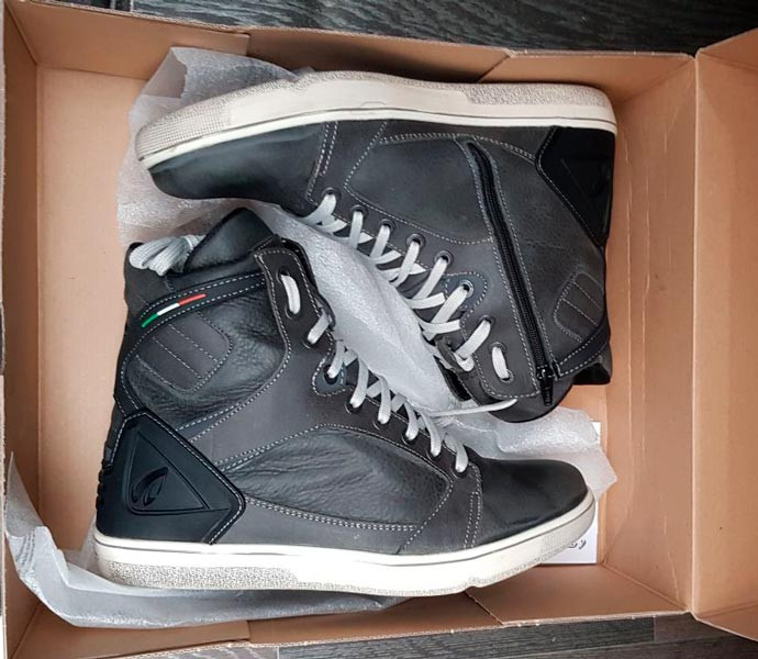 Мотоботы Forma Hyper Black