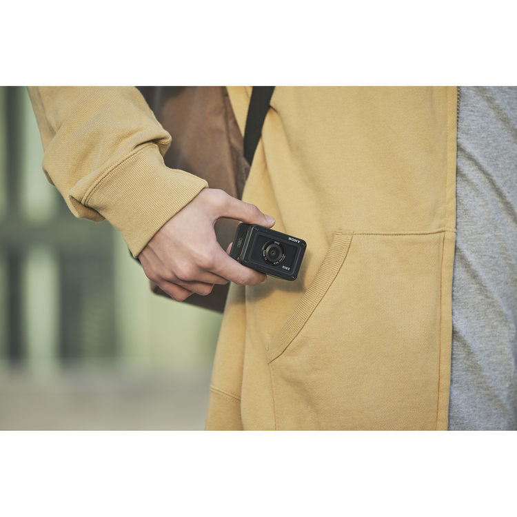 Экшн-камера Sony RX0 II