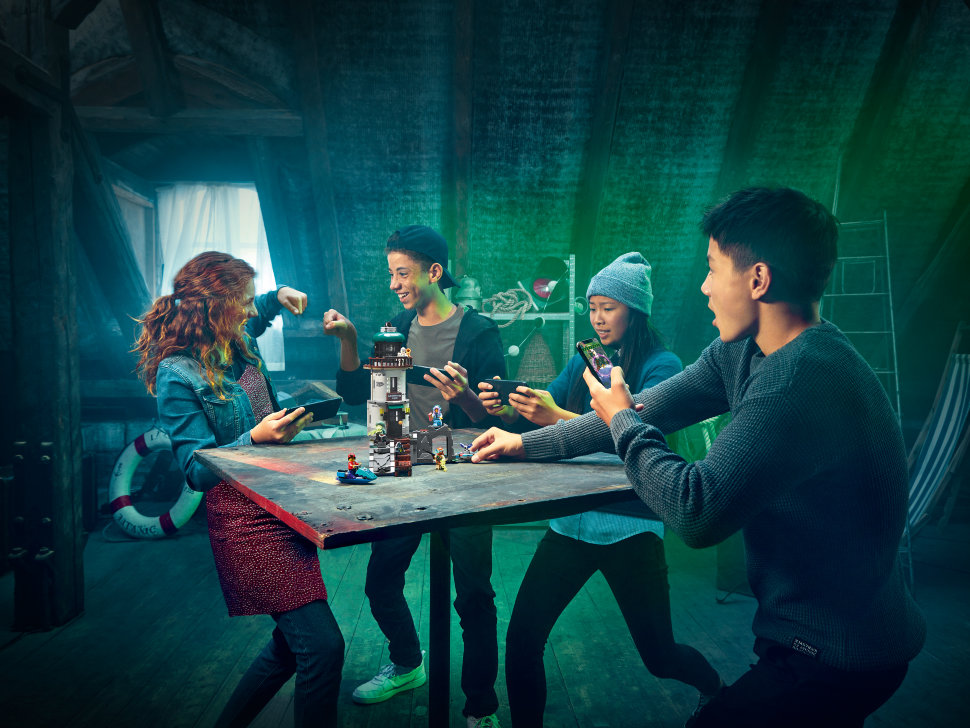 Конструктор Lego Hidden Side: маяк темряви (70431)