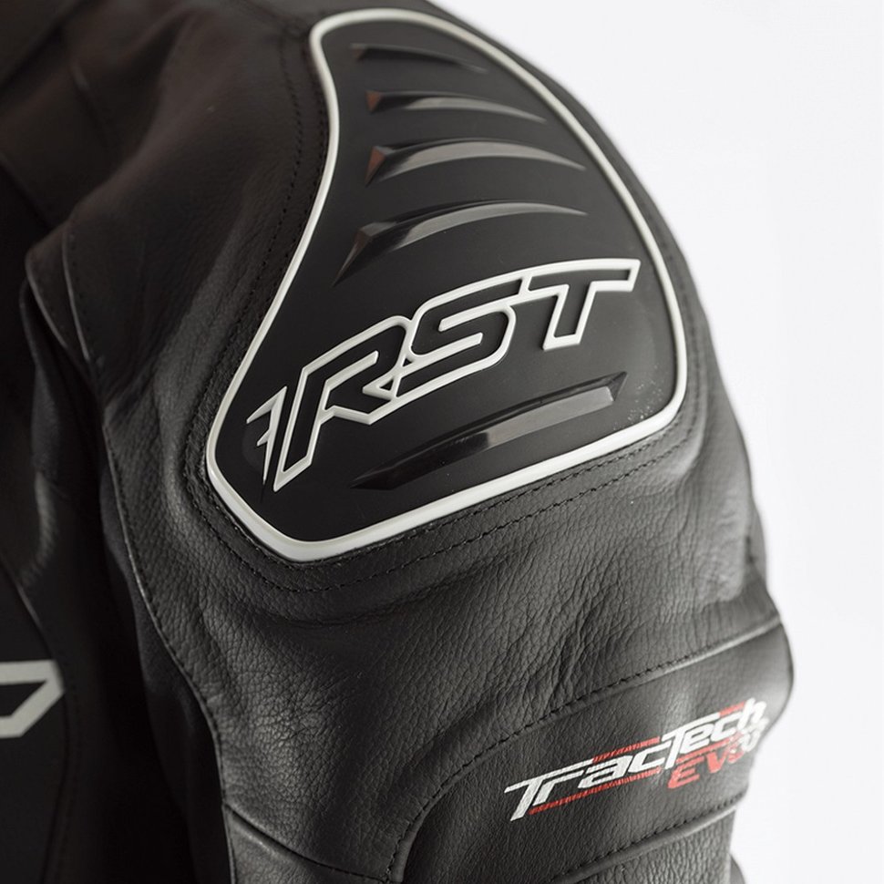 Мотокомбинезон RST 2041 Tractech Evo III Ce M Lthr Suit Black/White