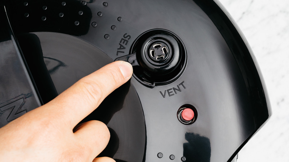 Мультиварка-скороварка Ninja Foodi Multi-Cooker (OP300EU)