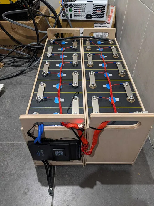 Аккумуляторная сборка LiFePO4 14 кВт·ч / 48В 