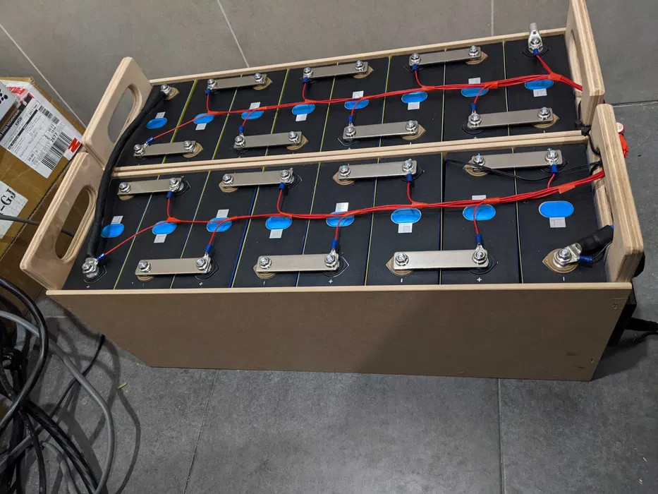 Аккумуляторная сборка LiFePO4 14 кВт·ч / 48В 