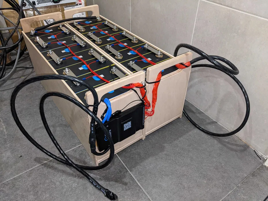 Аккумуляторная сборка LiFePO4 14 кВт·ч / 48В 