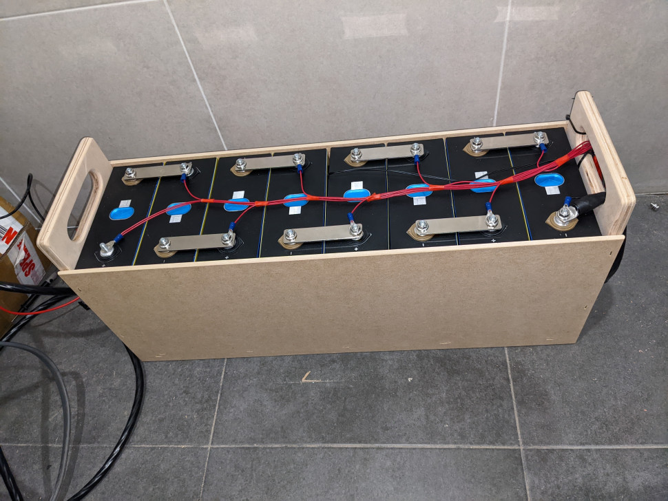 Акумуляторна збірка LiFePO4 7 кВт·год / 24В 