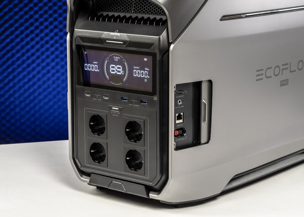 Зарядная станция EcoFlow DELTA 3 Pro (EFDELTAPRO3-EU-CBox) (4096 Вт·ч / 4000 Вт)