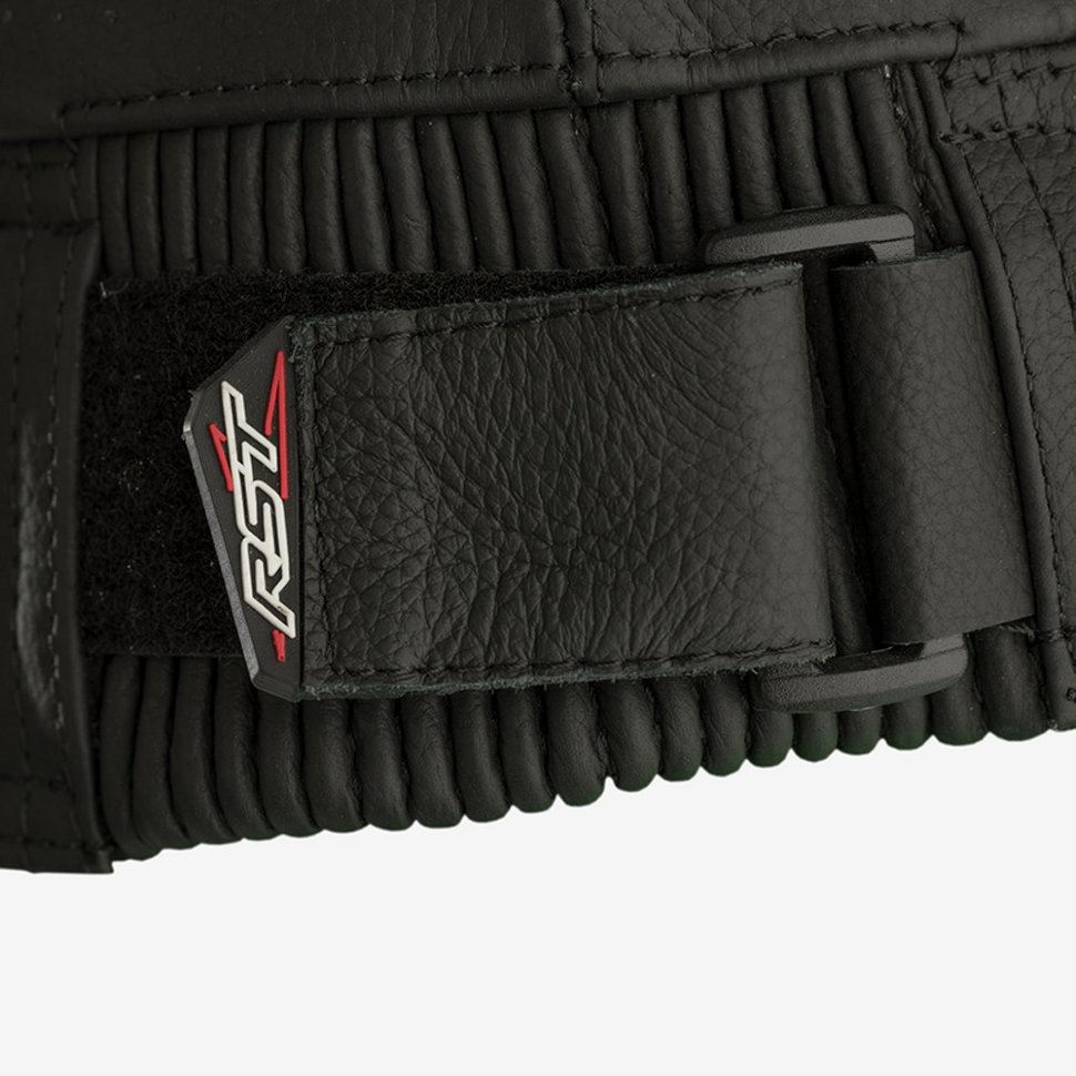 Мотокуртка мужская RST 2051 Tractech Evo III CE Mens Leather Jacket Black/White