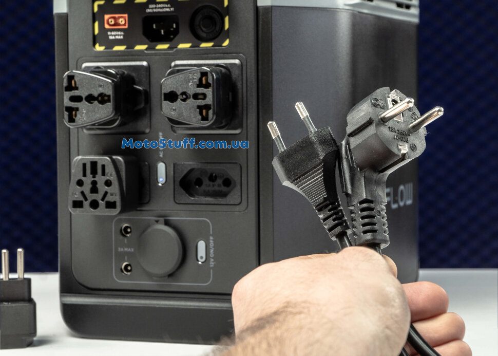 Зарядная станция EcoFlow Delta 2 (SA версия) (1024 Вт·ч / 1800 Вт) ZMR330-CN