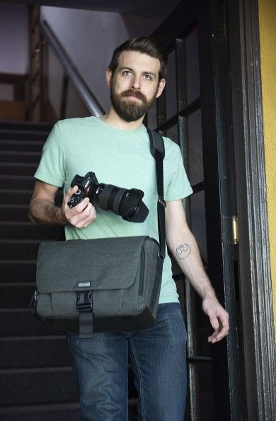 Сумка для фотоаппарата Think Tank Vision 13 Graphite Black (710684)