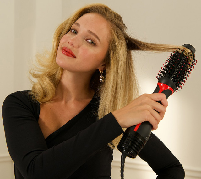 Фен-щетка Revlon Salon One-Step Volumiser Plus (RVDR5298E)