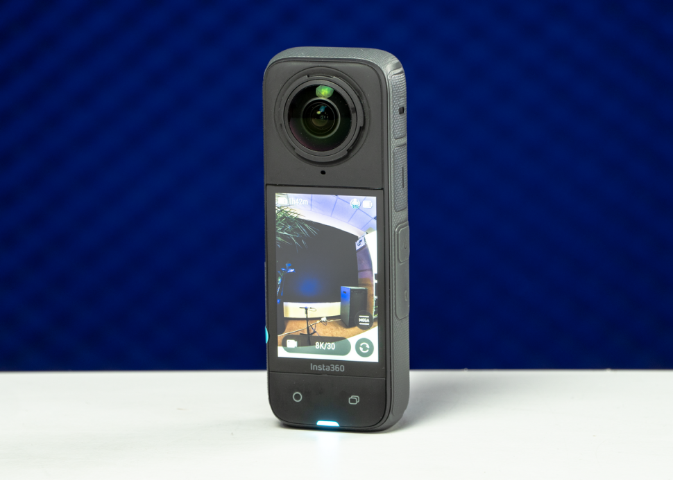 Панорамна камера Insta360 X4 (CINSABMA)