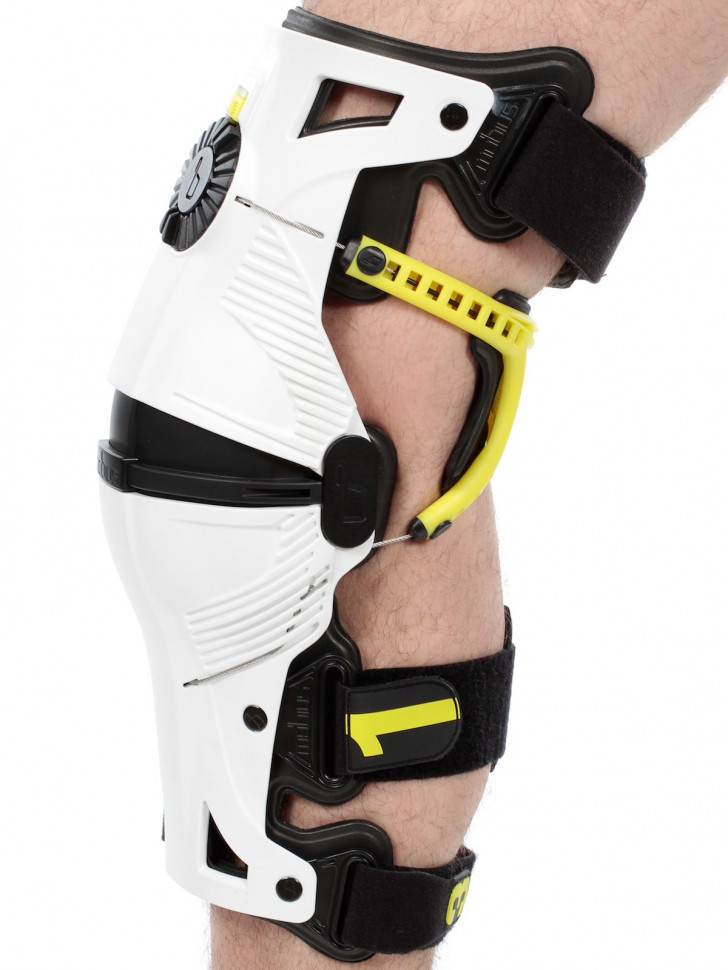 Ортопедические мотонаколенники Mobius X8 Storm White/Yellow