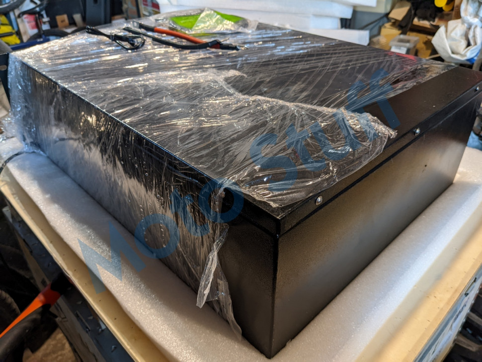 Аккумуляторный модуль U10000 с блоком BMS, 10 кВт·ч (51.2В / 200А*ч / LiFePO4)