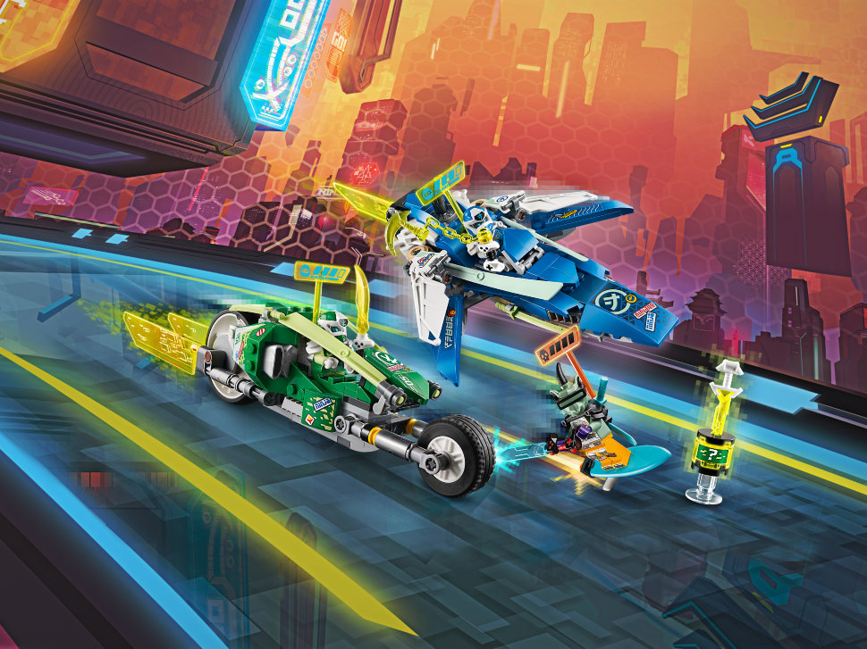 Конструктор Lego Ninjago: скоростные машины Джея и Ллойда (71709)