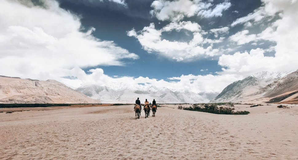 Набір аксесуарів GoPro Travel Kit (AKTTR-002)