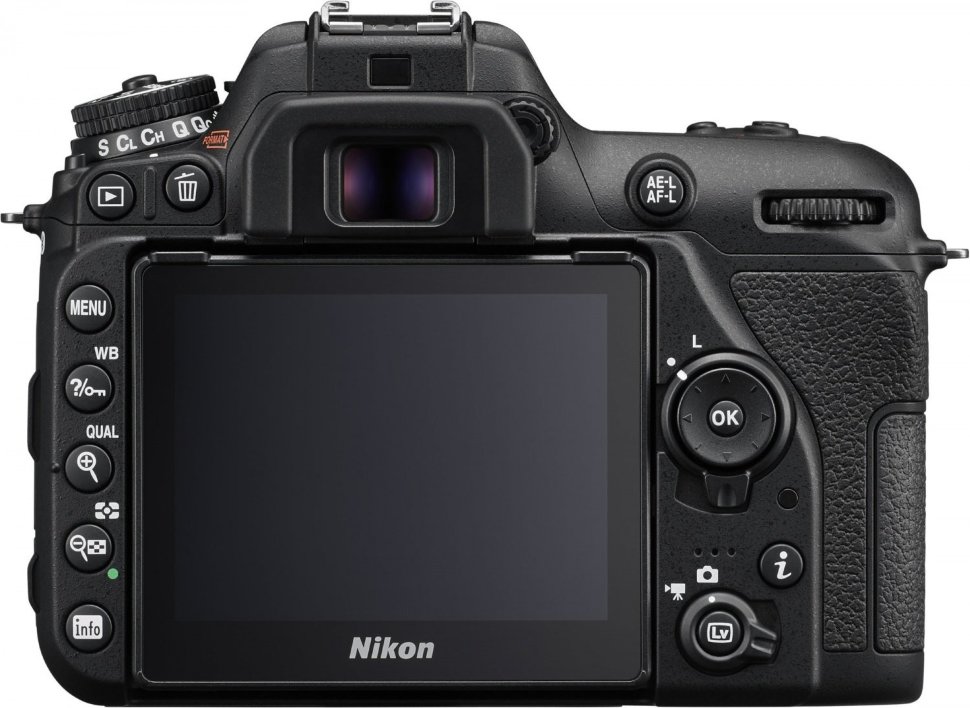 Камера Nikon D7500 Kit 18-105mm VR (VBA510K001)