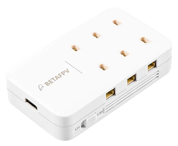 Зарядное устройство на 6 портов 1S и адаптер BetaFPV