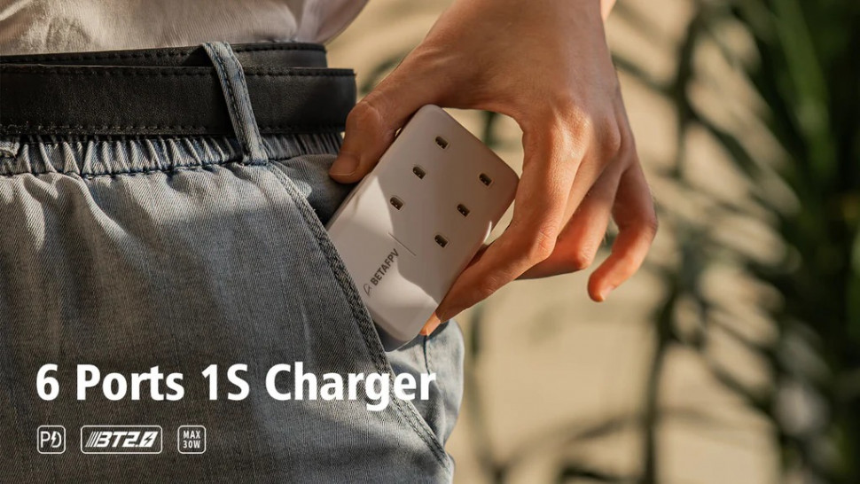 Зарядное устройство на 6 портов 1S и адаптер BetaFPV