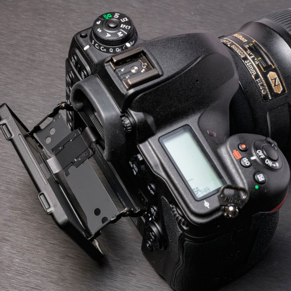 Камера Nikon D780 Body (VBA560AE)