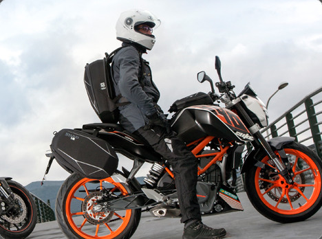 Мотосумки боковые Shad E48 2х24л Black (00-00207261)