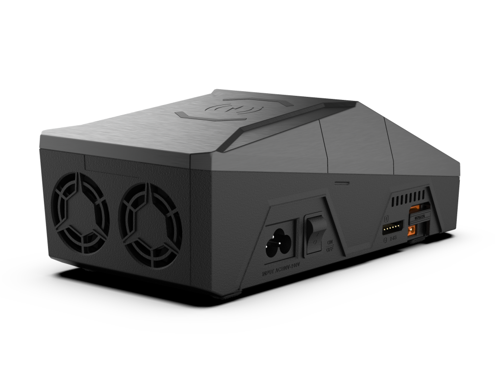 Зарядное устройство ToolkitRC Q6AC (4* AC 100 Вт / 4* DC 250 Вт)