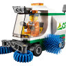 Конструктор Lego City: машина для очистки улиц (60249)