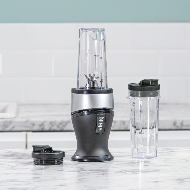 Блендер Ninja 700W Slim Blender & Smoothie Maker (QB3001EUS)