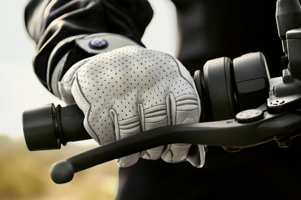 Мотоперчатки мужские BMW Motorrad Summer Glove Light Grey