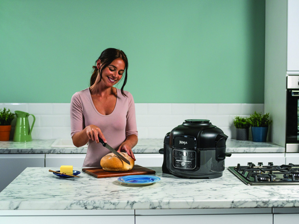 Мультиварка-скороварка Ninja Foodi Mini 6-in-1 Multi-Cooker (OP100EU)