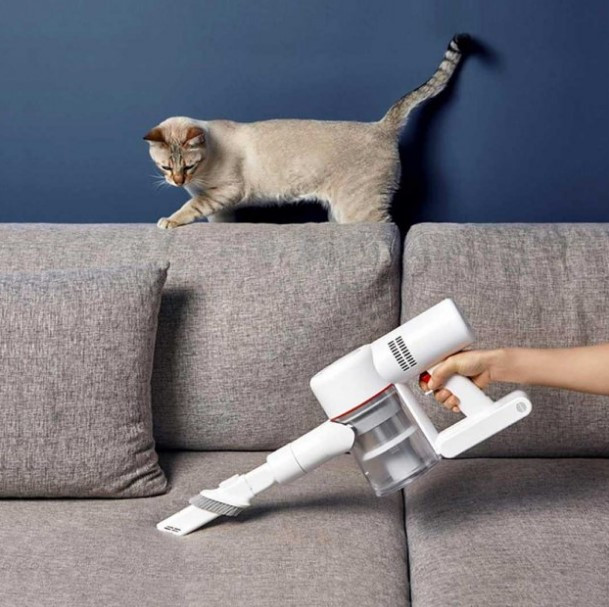 Аккумуляторный пылесос DreameTech V9