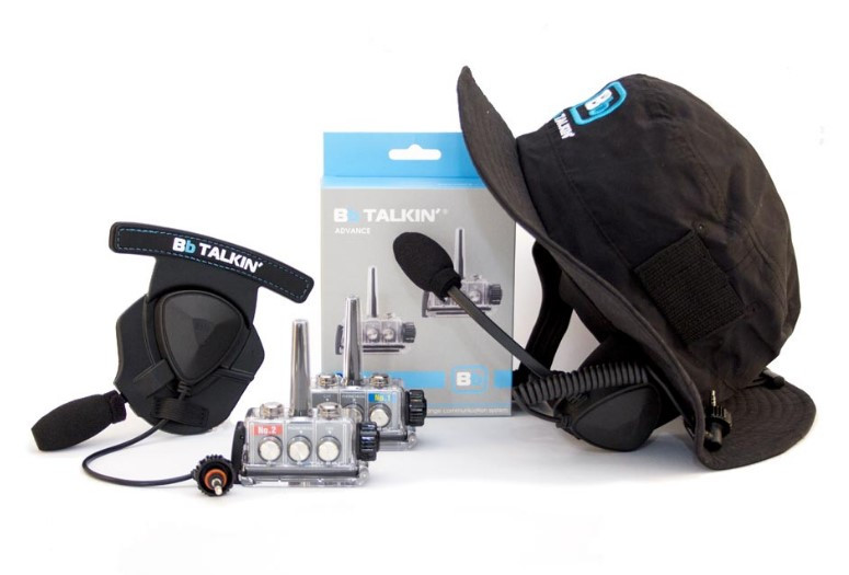 Комплект водозащищенный BbTalkin Advance Kite/Wind Surf с панамой (А02R+B01HR+B02R)