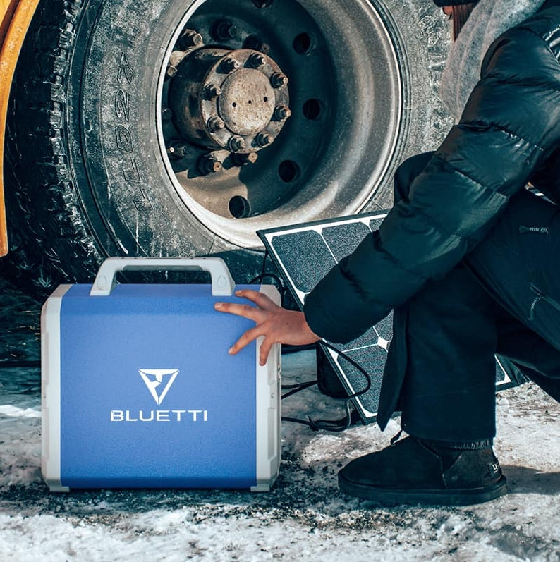 Портативная станция BLUETTI PowerOak EB240 (2400 Вт·ч / 1000 Вт)